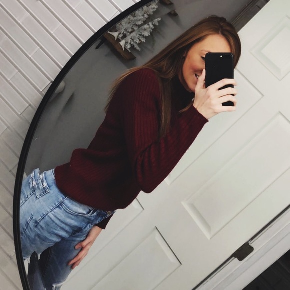 Meet your Posher, Alexis - Picture 3 of 6